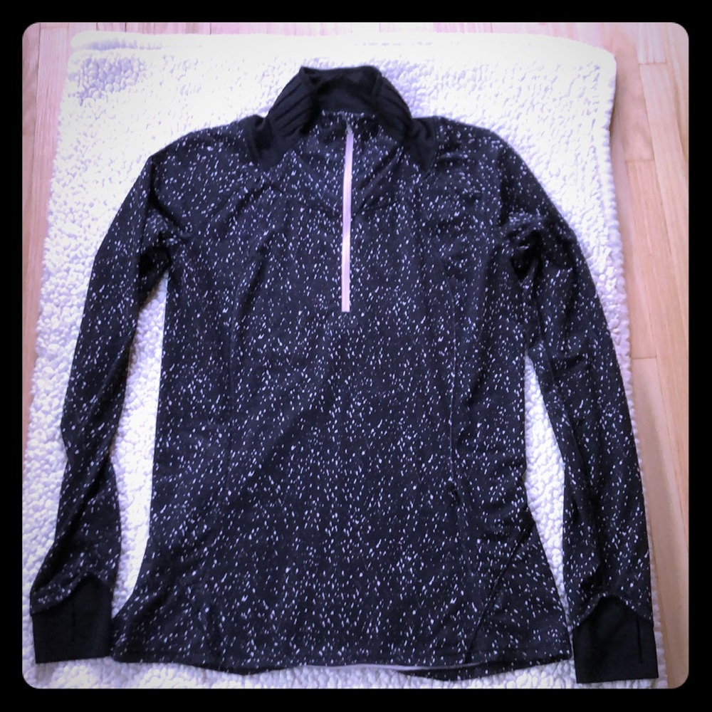 Lululemon Black 3/4 Zipper Pullover Size 10